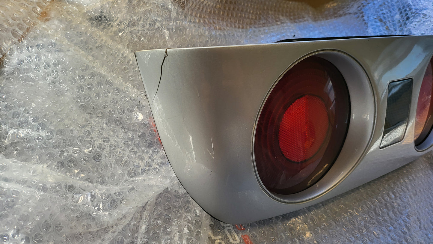 R32 GTR tail lights in silver